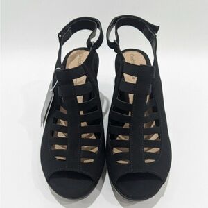Croft & Barrow Black Strappy Sandals